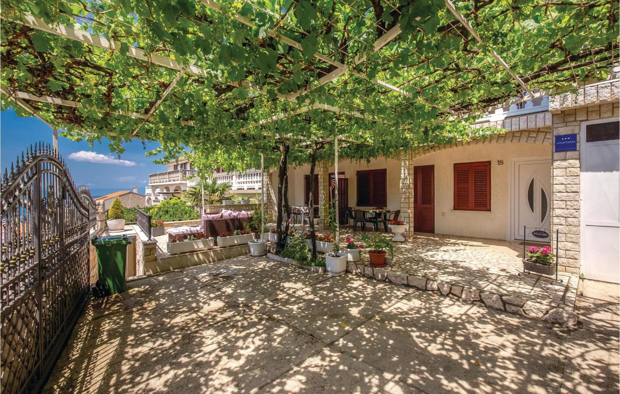 Nice Apartment In Crikvenica With Wifi Dış mekan fotoğraf
